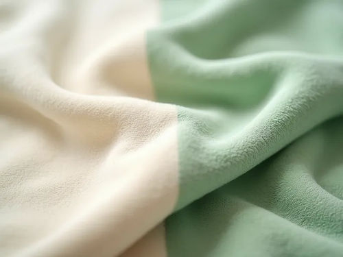 último blog da empresa sobre Microfleece Ganha Popularidade por Maciez, Calor e Sustentabilidade