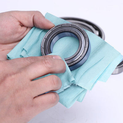 Giá tốt. 65gm Công nghiệp không dệt khô giặt khô Jumbo Roll cho Dough Cleanups trực tuyến