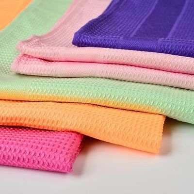 Good price 350GSM Microfiber Waffle Kitchen Towel 40x60cm Absorbent Lint-Free online